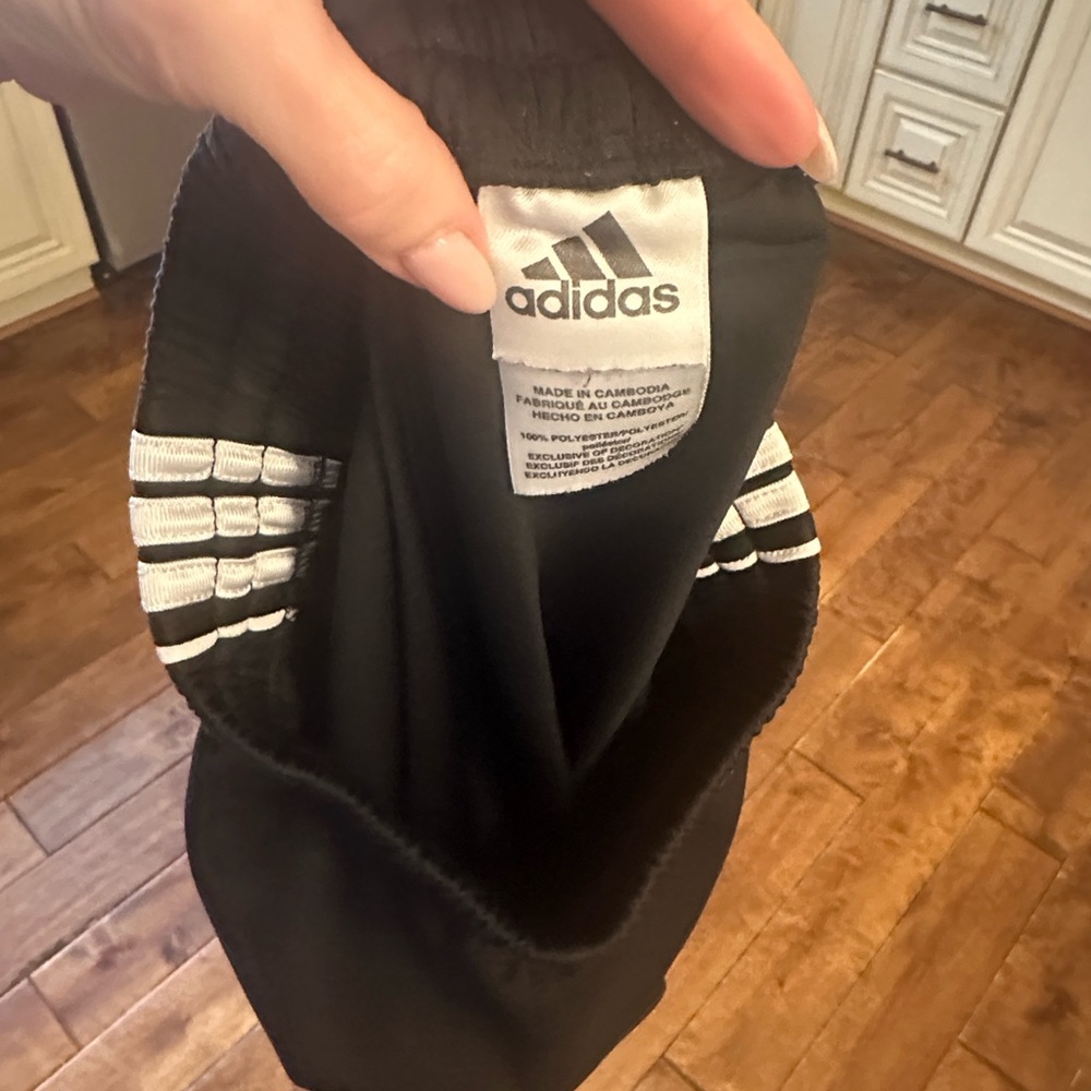 adidas Black Kids Shorts with White Stripes Size L - Picture 4 of 4